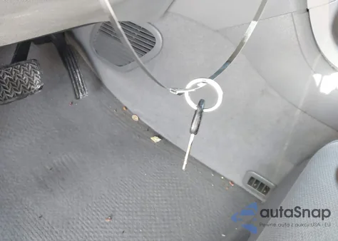 2011 Chevrolet Traverse Ls из США, поврежденный, VIN 1GNKRFED6BJ380561